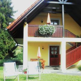 "Das Steirerhaus am Seggauberg" - Familien Ferienhaus mit zwei separaten Apartments