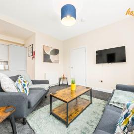 2 Bed Flat Sleeps 4 With Parking in Fife