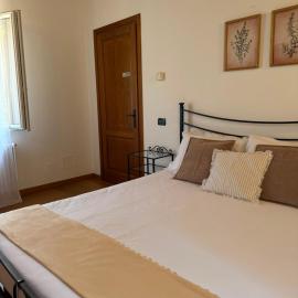Al Colletto-Rosmarino Double Room