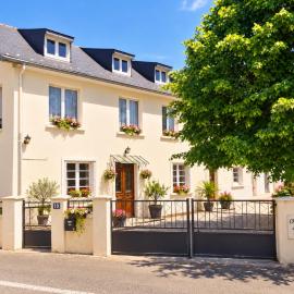 LA MAISON à BARLEST - LOURDES
