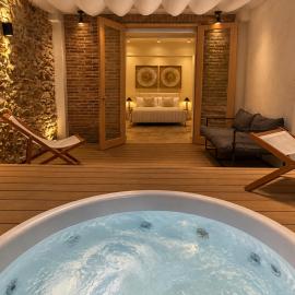 AmazINN Places Casco Viejo Jacuzzi, Adults only