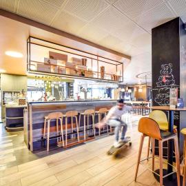 Novotel Bordeaux Lac, хотел в Бордо