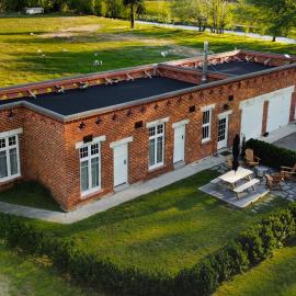 Historic Castle Coach House, hotel i Earnscleugh