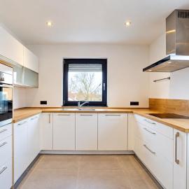 Moderne Maisonetten Wohnung Kösching -8 Personen