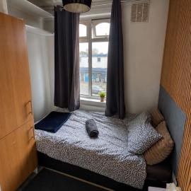Lindi Property Affordable Single Room, hotelli kohteessa Wyken