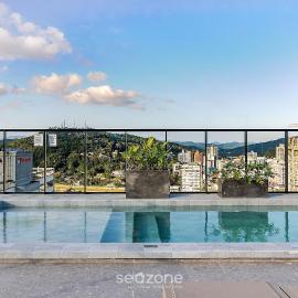 Studio em Cond. c/ Piscina e Vista Cid. SOS0304