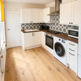 3BR House 4 Bed Garden nr Park