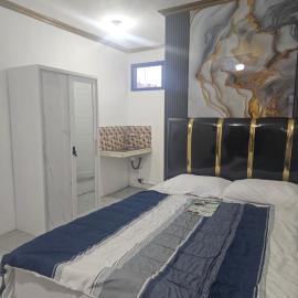 Homestay & Resto Haji Ade