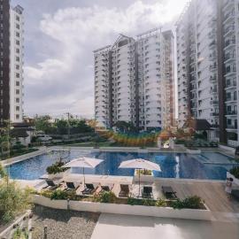 RoyalCrest Oasis-2BR Pool, Garden & City view