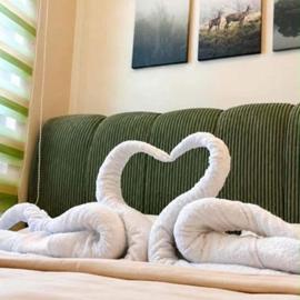 Bnew Cozy 2BR Condotel with Netflix & Balcony