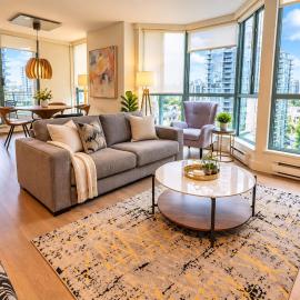Your Downtown Vancouver Escape, Spacious, Serene & Scenic