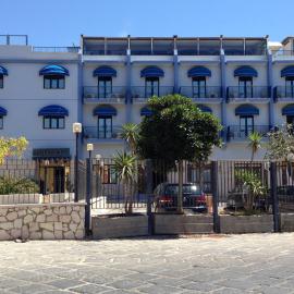 Hotel Al Faro、リカータのホテル