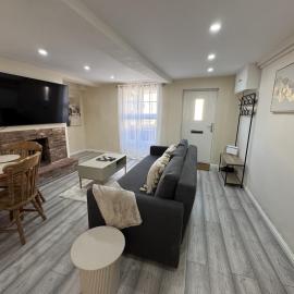 Entire House in Framlingham - Free Parking, hotel v mestu Framlingham