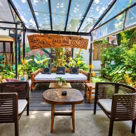 Lazy Dog Bed & Breakfast