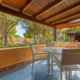 CozHouse Casa a Calaverde pochi passi dal mare terrazza aria condizionata WiFi e parcheggio