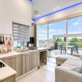 Hamrun Penthouse with Terrace and Lift, hotel v mestu Tas-Samra
