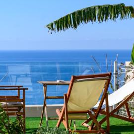 Miku Green Coast- Rooms, hotel in Palasë
