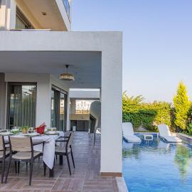Villa Mira Private Spa & Luxury Pool Villa in Belek, hotel di Belek