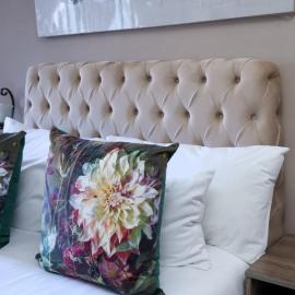 DR M BEAUTY LOUNGE AND GUEST HOUSE