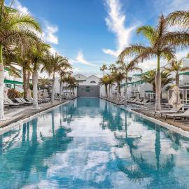 Barceló Teguise Beach - Adults Only, hotel v mestu Costa Teguise