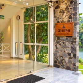 Ayurya Riverfront Villa Kandy