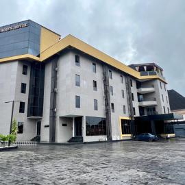 The pharaoh's hotel