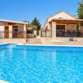 Villa Ika
