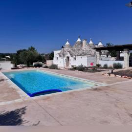 Luxury Trulli di Giulia, exclusive villa with private pool in Valle d'Itria Ostuni - BR, Puglia