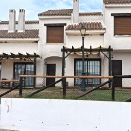 La Jara II، فندق في El Ronquillo