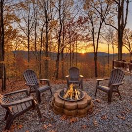 Treetop Getaway, hotell sihtkohas Ellijay