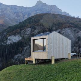Unbound Alpine Cabin in Safiental