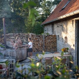 Kompas Klein Luxe gîte met hottub en natuur