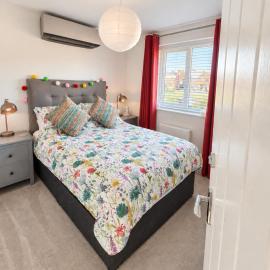 Plush, Peaceful, Air Conditioned Double Bedroom and Private Bathroom In Coxhoe, Durham, hotel en Coxhoe