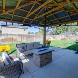 Fenced Yard! Family Getaway, 14 Mi to Eagle Island