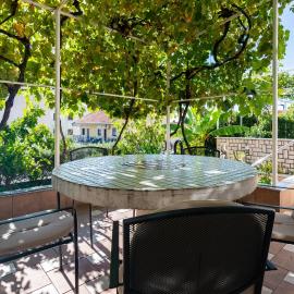 Apartments with parking space Crikvenica - 5553