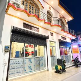 Hotel MV Palace 600 Mtr From Temple Powered By Hotel Siddhivinayak