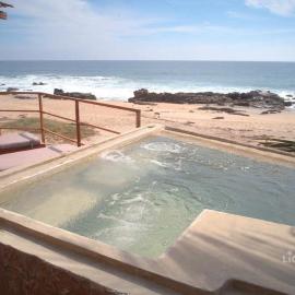 UtopiAmar Beach House & Suites