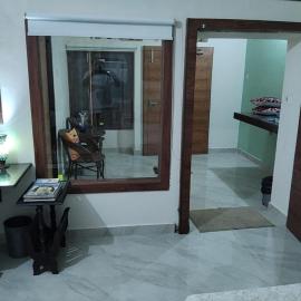 Calm & Cozy Nature-Inspired Stay, hotel v destinaci Pathankot