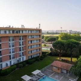 Comfort Aparthotel Toulouse Métropole, hotel u gradu Tuluz