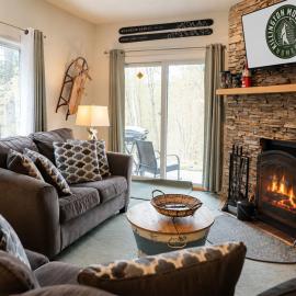 Bearmont- Pool, HotTub, Fireplace