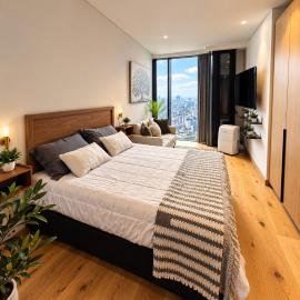 Skyline 41 Luxury Executive Loft