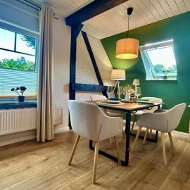 Stilvolle 3-Zi-Wohnung, ruhig, Parkplatz, Wlan, Kiel