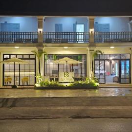 Sinh Chalern Hotel