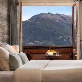Spacious Luxury Alpine Duplex in Crans Montana