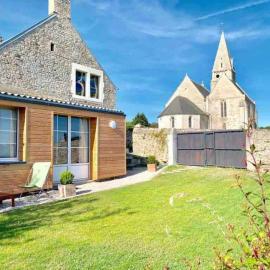 Villa kahlo Omaha Beach, Hotel in Colleville-sur-Mer