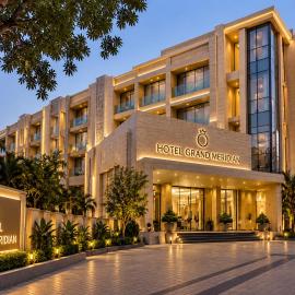 Hotel Grand Meridian Delhi Airport, hotel v mestu New Delhi