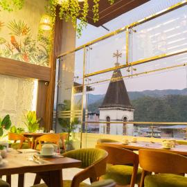 Avireri Hotel