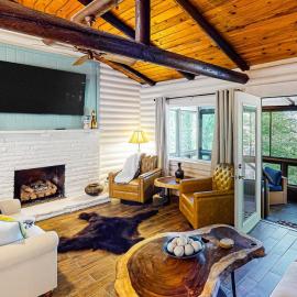 Mountain Dreams, hotelli kohteessa Bryson City