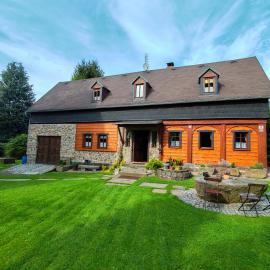 Chaloupka Království, Hotel in Šluknov