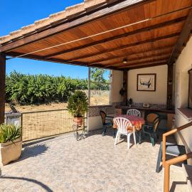 Casa Rural Oliver - Bardenas, hotell i Valtierra